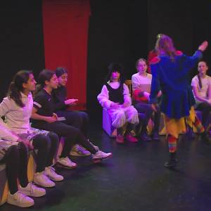 Theater- en musicalleerlingen oefenen voor Windkracht 23
