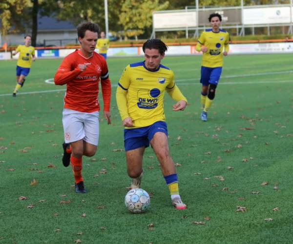 Sportweekend: Schijndel toont veerkracht, SV Olland verliest door slordigheid