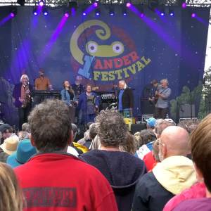 ‘Veulpoepers’ de publiekstrekker op 1 Ander Festival (video)