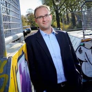 Menno Roozendaal stopt volgend jaar als wethouder