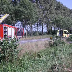 Busje en personenauto botsen op Structuurweg in Schijndel