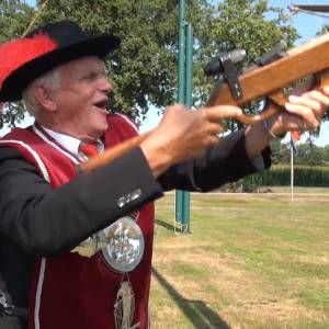 Burgerkoningschieten bij Sint-Jorisgilde in Sint-Oedenrode