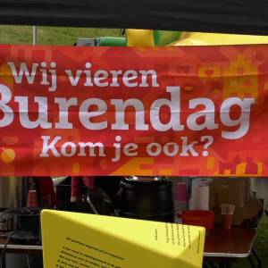 Burendag brengt mensen bij elkaar (video)