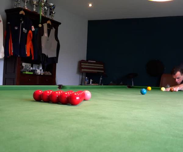 Schijndelse snookerspeler geselecteerd voor groot toernooi in de VS (video)