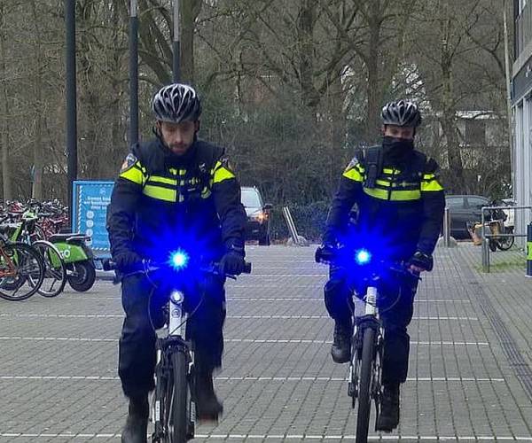 produceren Ingenieurs Diverse Politie krijgt zwaailicht op fiets | Omroep Meierij