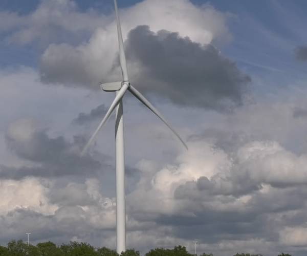 Deur op een kier voor windturbines in Meierijstad