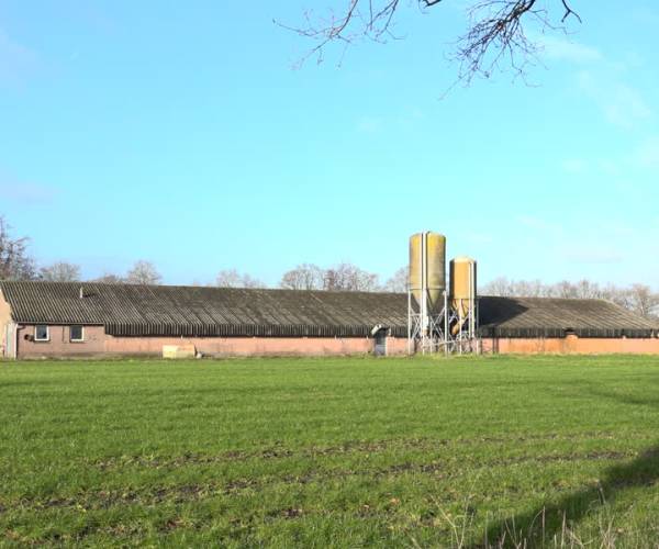 Politiek springt in de bres voor omwonenden toekomstig migrantenhotel Keldonk: “Deze mensen hebben r