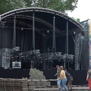 Opbouw 15e editie Pleinpop Schijndel in volle gang (video)