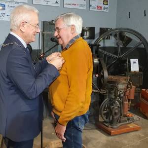 Koninklijke Onderscheiding voor oud voorzitter SIEMei