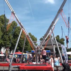 Ondanks de warmte trok het publiek massaal naar Rooise jaarmarkt (video)