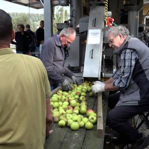 Appelsap als steun voor de Schaapskooi (video)