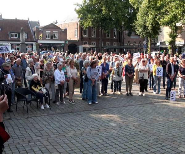 Honderden deelnemers in Sint-Oedenrode aan ‘lawaai-protest Gaza’ (video)