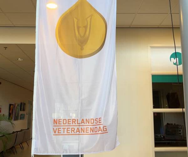 Veteranenbijeenkomst in Meierijstad eert inzet van militairen (video)
