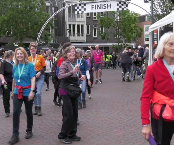 Avondvierdaagse Veghel moedigt bedrijven en verenigingen aan om mee te doen
