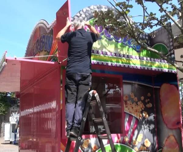 Opbouw kermis Sint-Oedenrode is begonnen (video)