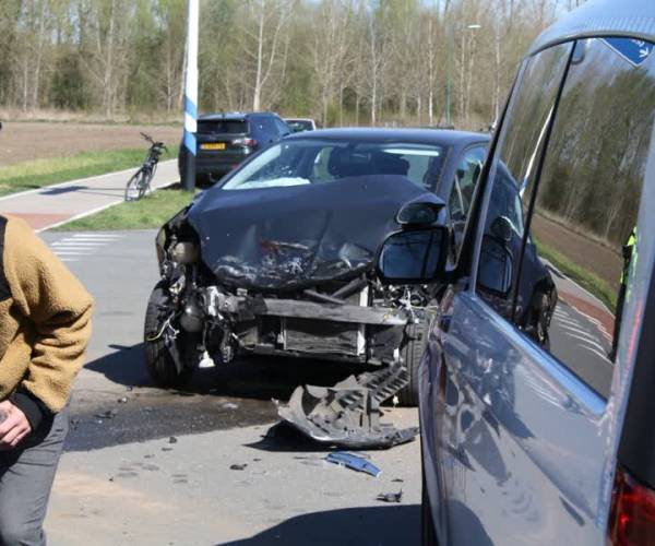 Wederom aanrijding op berucht kruispunt N618