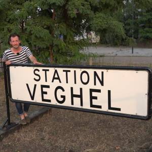 Over het spoor en de tram. Vergane Glorie in laatste Parel van Veghel