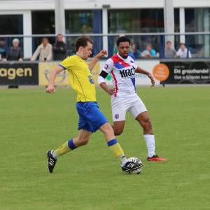 Amateurvoetbal: Blauw Geel ’38/JUMBO verslaat Rijnvogels. 4 clubs bekeren verder