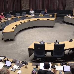 Samenwerken of niet? Gemeenteraad krijgt update over MRE-plannen (video)