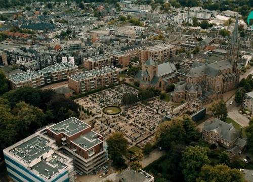 ‘Leef goed in het Kloosterkwartier’. Aflevering 5: de Koningin (video)