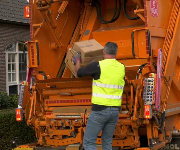 Laatste oud-papierronde voor vrijwilligers in Keldonk (video)