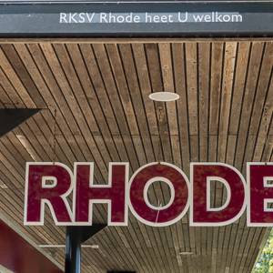 Van Stiphout nog tien jaar sponsor van Rhode