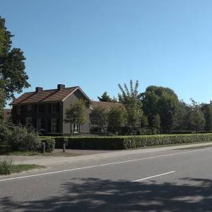 Raad van State ziet geen conflict woningbouw met varkenshouderij Erpseweg