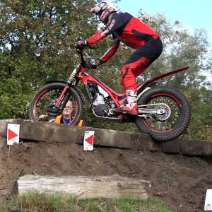 Behendigheid vereist bij NK Motortrial op de Vlagheide (video)