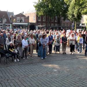 Honderden deelnemers in Sint-Oedenrode aan ‘lawaai-protest Gaza’ (video)