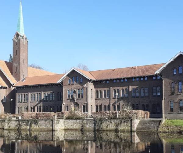 Erfgoedrondleidingen in het Damianenklooster