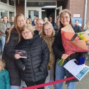 Vrachtwagen vol sporttrots trekt door Meierijstad
