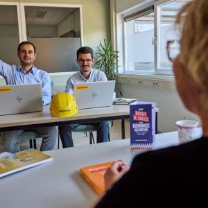 Heijmans en KW1C starten speciale bouwopleiding voor statushouders