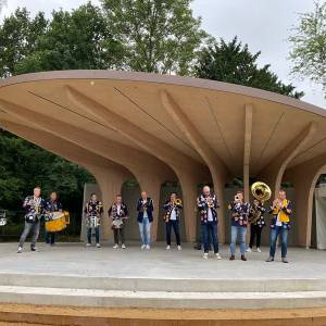 Dèweljaaó blaast Julianapark nieuw leven in