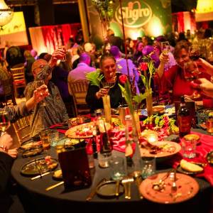 Sligro viert jubileum 172 personeelsleden met dinershow