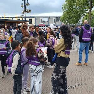 Avondvierdaagse Veghel in trek bij jong en oud (video)