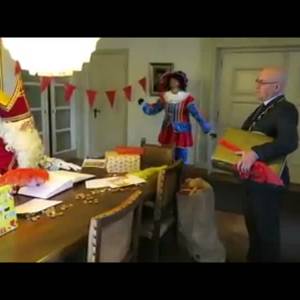 Burgemeester brengt tekeningen van kinderen uit Meierijstad persoonlijk naar Sinterklaas