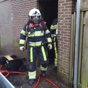 Afzuiginstallatie zet schuur in Boskant in brand