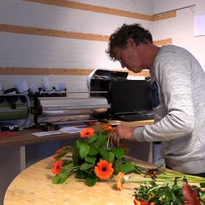 Dick van Schie sluit bloemenwinkel na 48 jaar