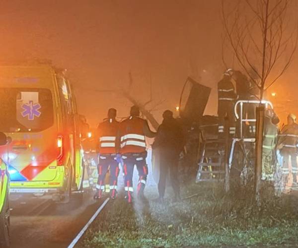 Bestuurder zwaar gewond na ongeval aan Steeg in Schijndel