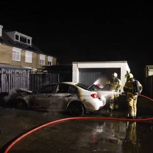 Auto volledig uitgebrand aan Donauring in Veghel