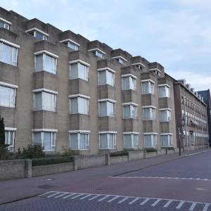 Plannen voor appartementencomplexen in Kloostertuin