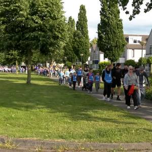 Jeugd enthousiast voor Avondvierdaagse (video)