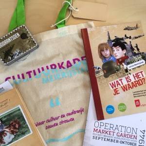 Jeugdigen Meierijstad ontvangen educatiepakket n.a.v. Operation Market Garden