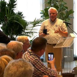 Oud-wethouder Jan Kerkhof krijgt Commissarispenning (video)