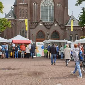 Eerste streekmarkt in Rooi schot in de roos