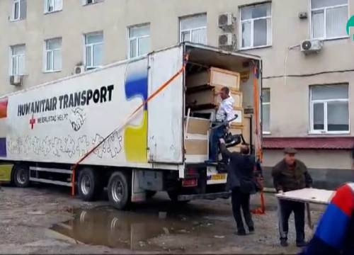 Transportcolonne Stichting Meierijstad Helpt brengt hulpgoederen naar Moldavië (video)