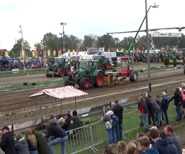 Rook, trekkers en gezelligheid in Boerdonk (video)
