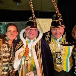 Grootste geheim van het dorp eindelijk onthuld: 'Ik ben de nieuwe prins'.