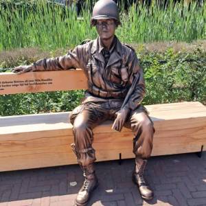 Soldaat in Veghel ook slachtoffer van vandalisme