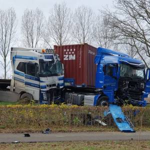 N279 tussen Veghel en Keldonk dicht na ernstig ongeluk